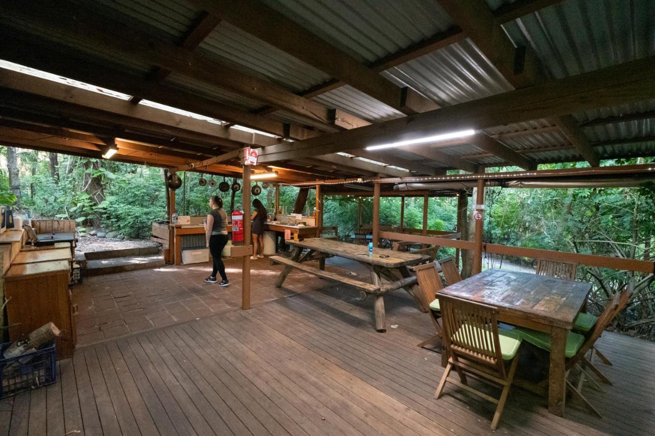Samurai Beach Bungalows One Mile Exterior photo