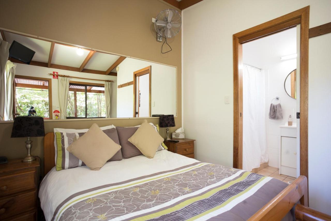 Samurai Beach Bungalows One Mile Exterior photo