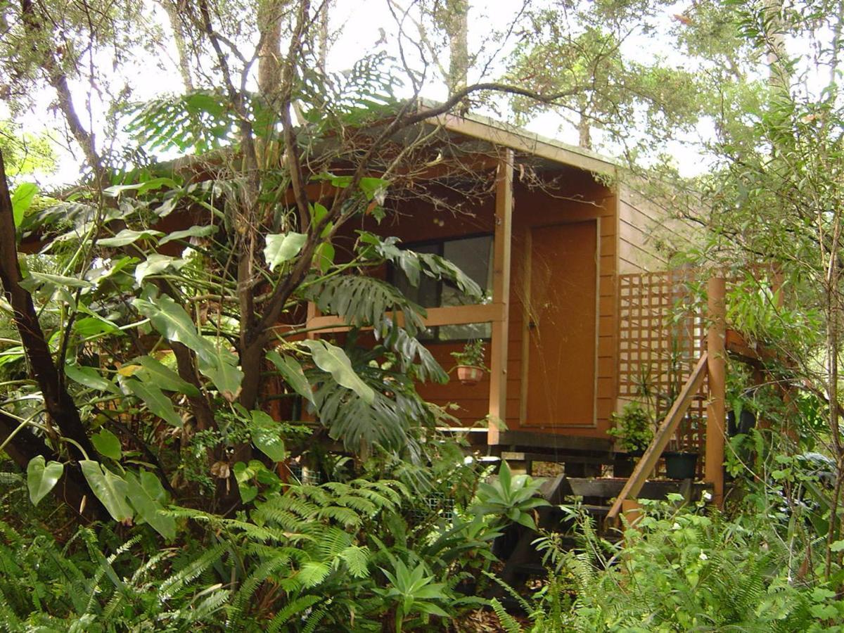 Samurai Beach Bungalows One Mile Exterior photo